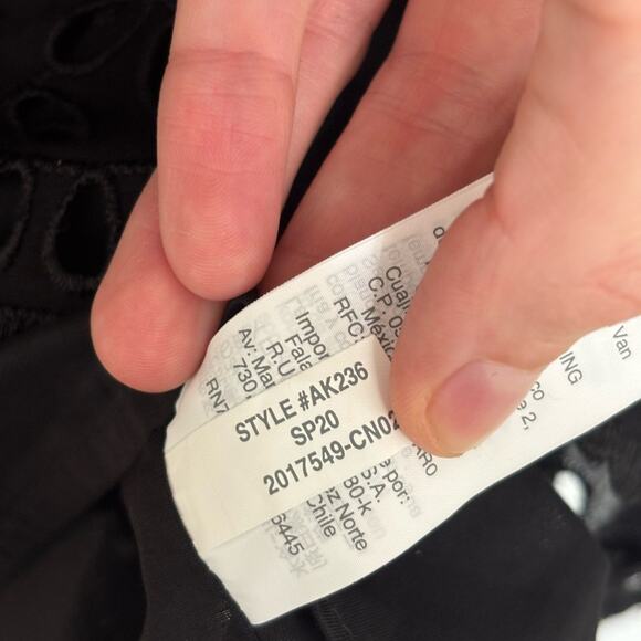 NWT J. Crew Bell-Sleeve Dress in Embroidered Eyelet in Black - Size 4 - Picture 8 of 8